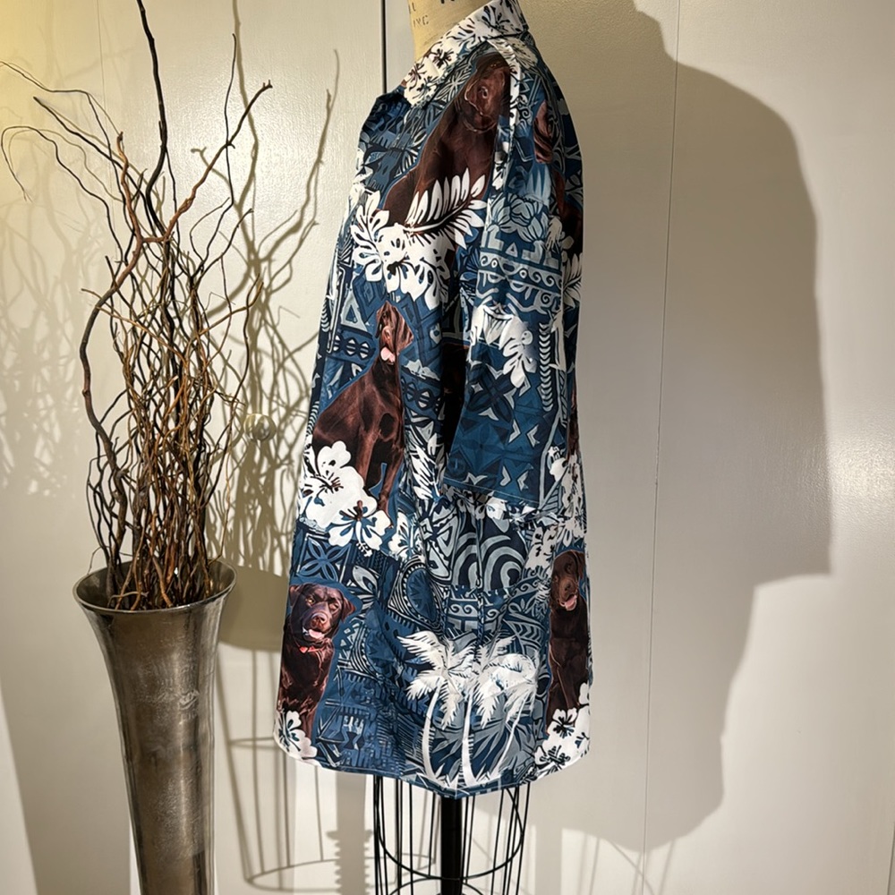 Tropical & Novelty Button Shirt with Chocolate Lab - Picture 3 of 5